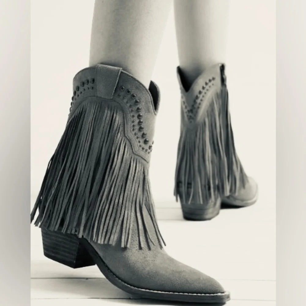 8.5 Beast Adela-16 Stone Fringe Stud Embellishment Short Western Cowboy Boot - Picture 4 of 4